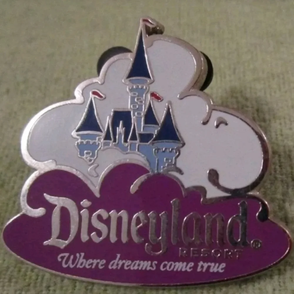 Disneyland Resort Sleeping Beauty's castle pin AAA